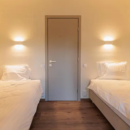 Apartment Villa Theopetra *
