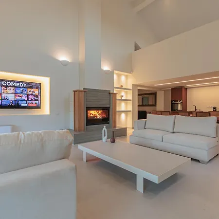 Villa Theopetra Apartment